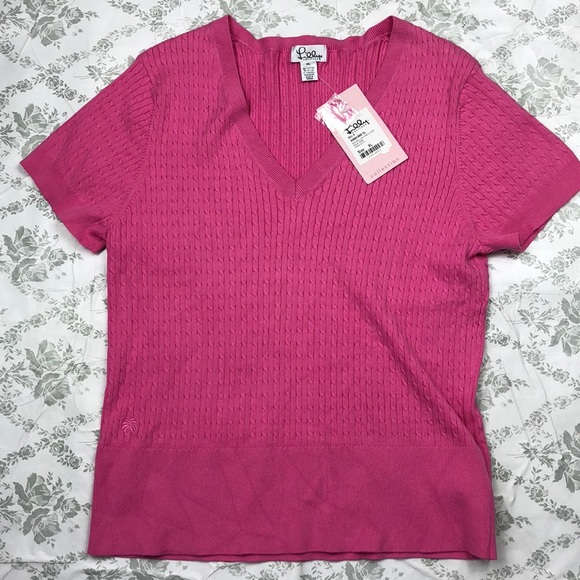 Lilly Pulitzer Tops - NWT Lilly Pulitzer Laila cable V-neck top sz XL